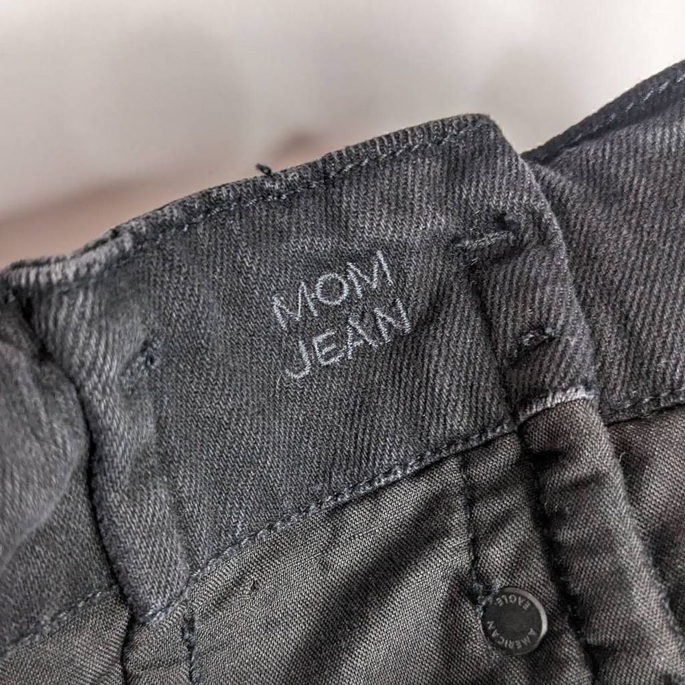 American Eagle Mom Jeans Pleated Front Black Plus Size 24 - Picture 3 of 6